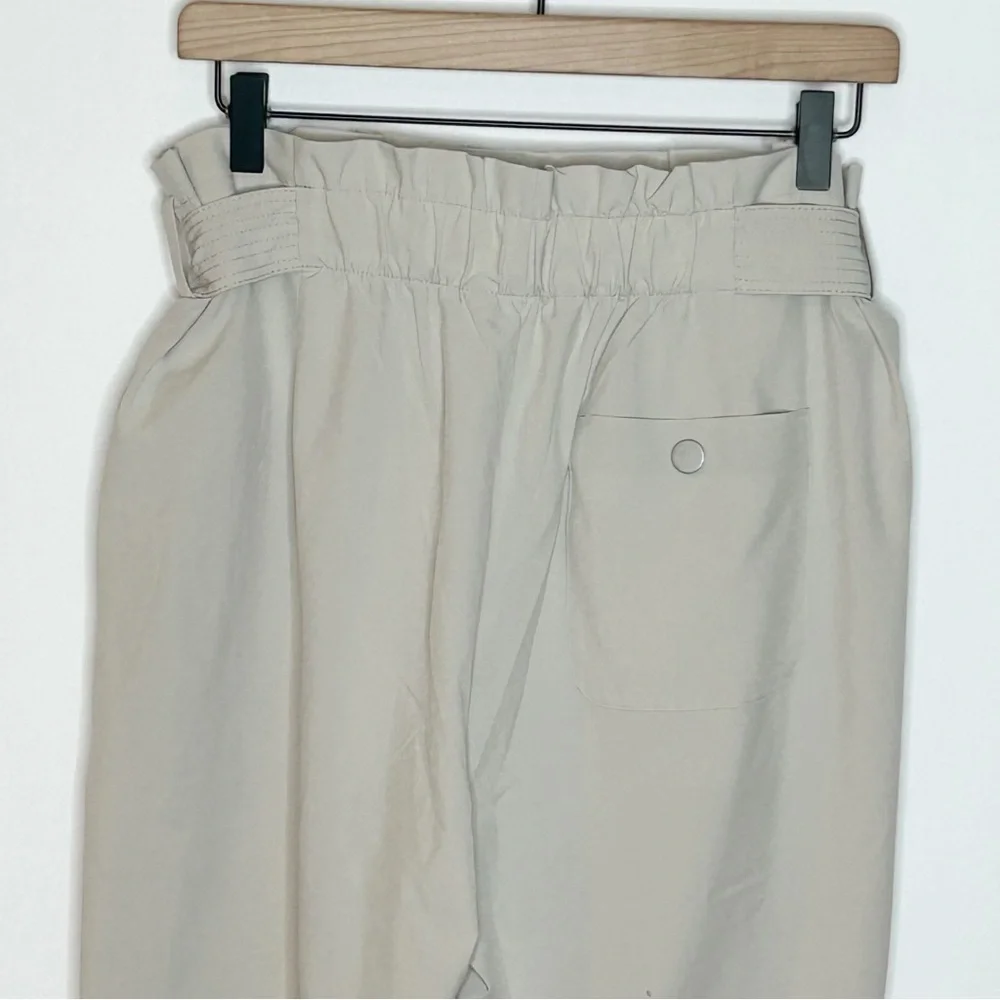 Athleta Skyline Pant II Paperbag Light Beige Size 10 - Picture 9 of 14